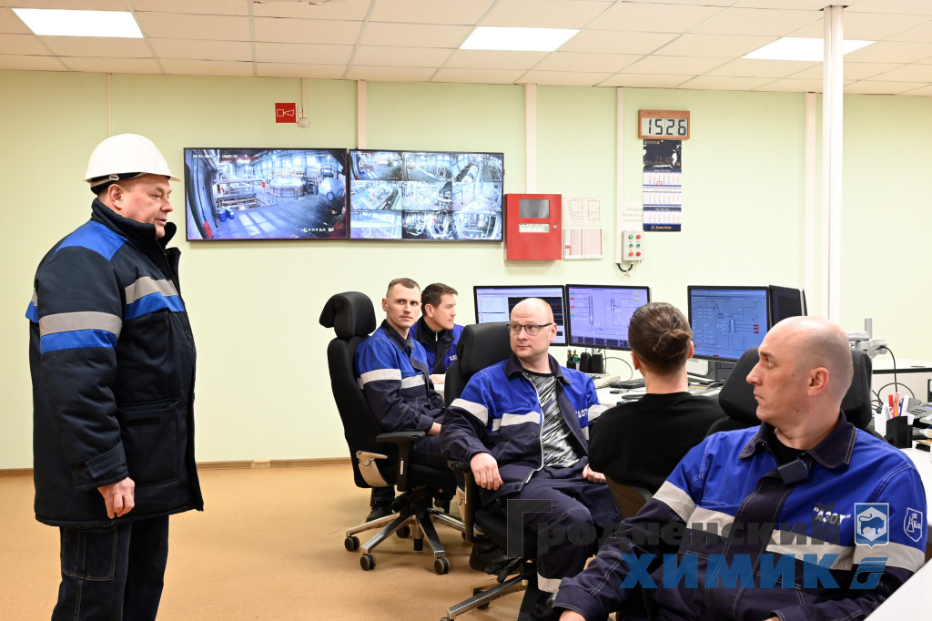 Борис Владимирович Морголь с коллективом.JPG